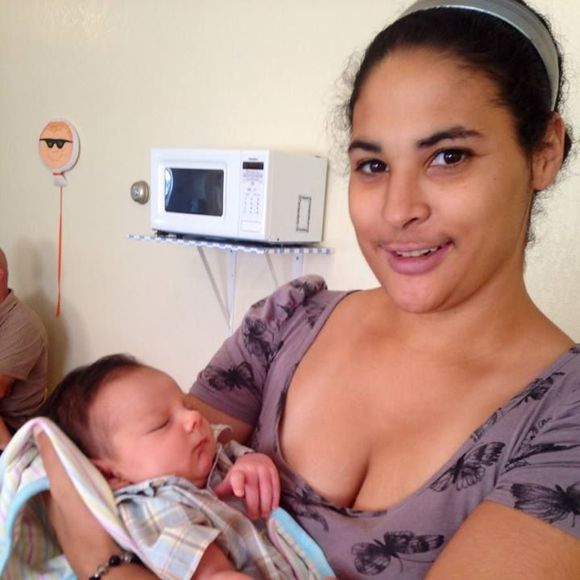 Meet your Posher, Jennifer - Picture 1 of 1